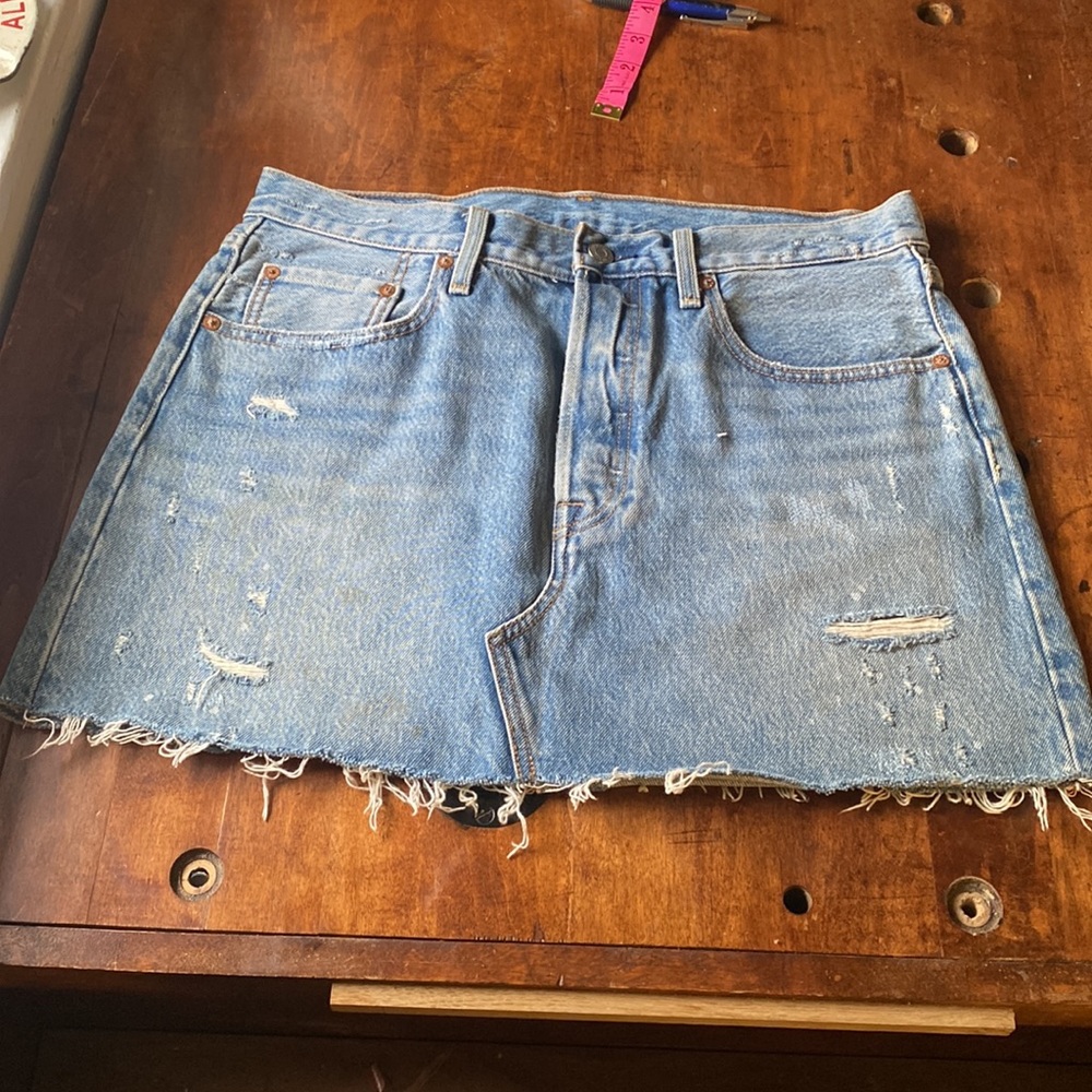 LEVIS Short Denim Skirt